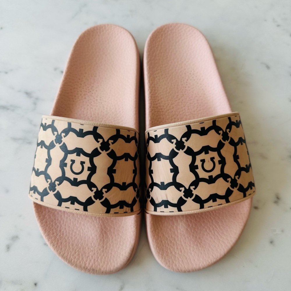 Salvatore Ferigamo slides
